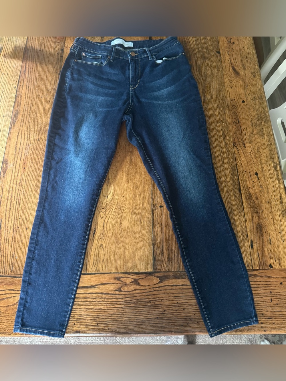 Signature by Levi Strauss Blue Mid Rise Skinny Jean Size 12 Short, 31x28